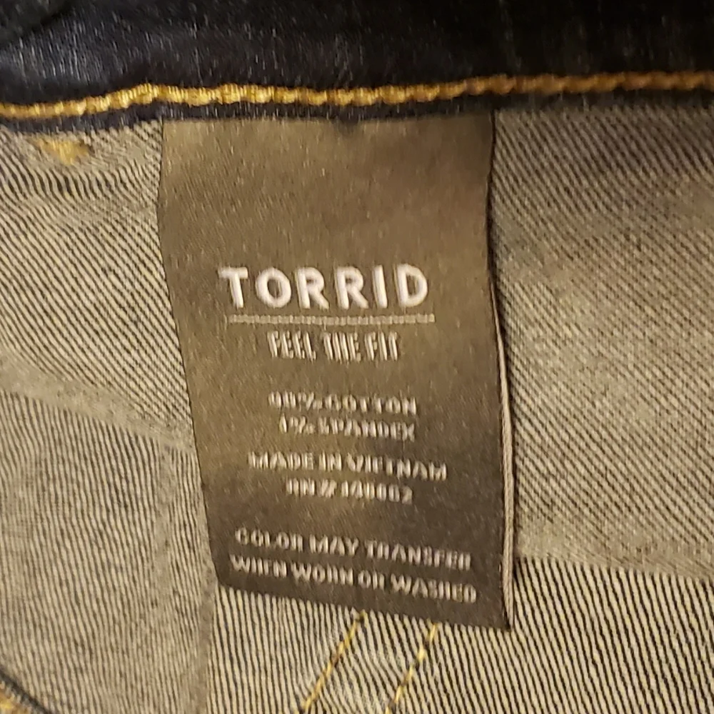Torrid Womens Blue Distressed Boyfriend Jeans